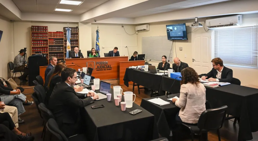 Rawson: finalmente comenzó el juicio contra Torres Otarola y sus colaboradores