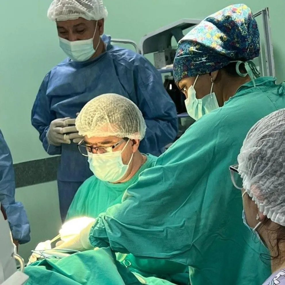 Profesionales del Hospital Regional realizaron con éxito una intervención de alta complejidad en un bebé recién nacido