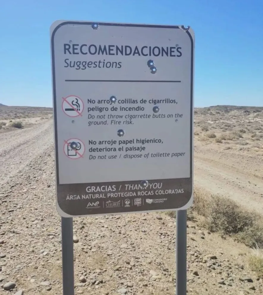 Enérgico repudio por vandalismo en el Área Natural Rocas Coloradas