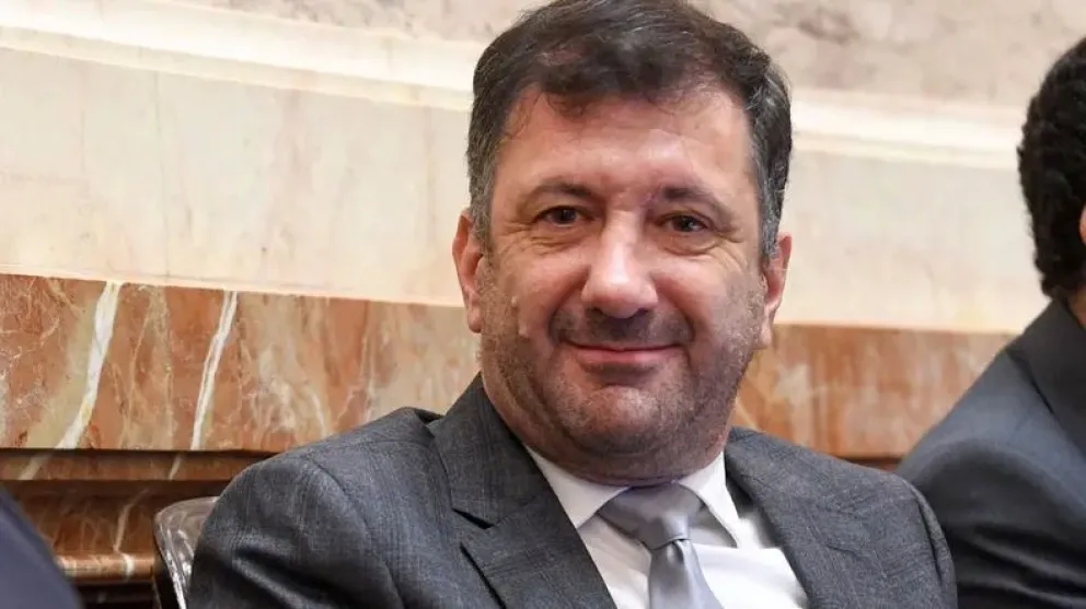 Confirmado: Edgardo Kueider pidió que lo restituyan como senador por presuntas “irregularidades” en la sesión