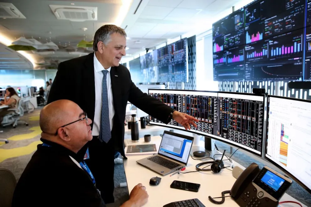 YPF revoluciona la industria energética con su Centro de Operaciones en Tiempo Real