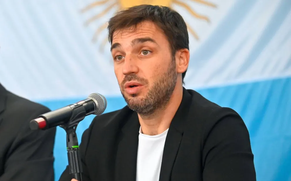 Nacho Torres se reunirá este martes con el presidente de Paraguay para abordar una agenda bilateral de producción y desarrollo