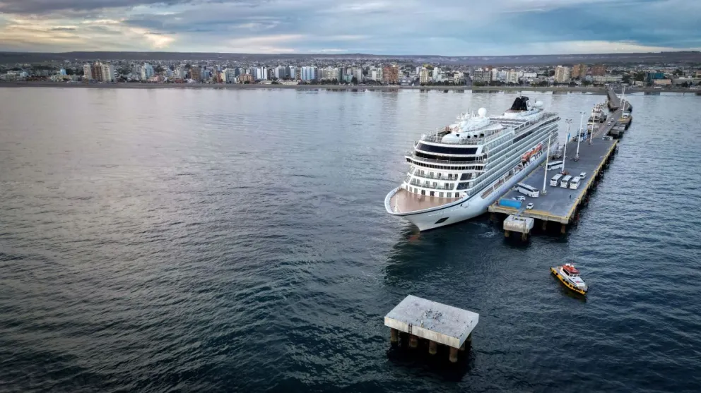 Temporada de cruceros en Chubut: por tercera vez llegó a Puerto Madryn el Buque Viking Júpiter