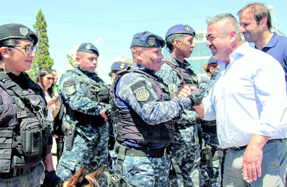 Chubut movilizará más de mil efectivos policiales en el operativo Verano Seguro