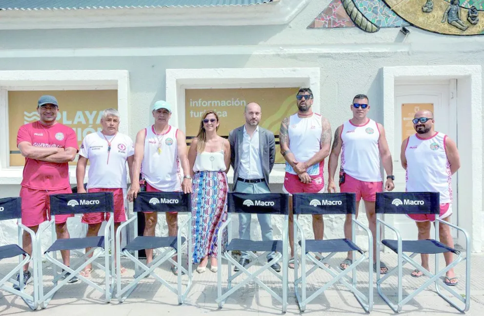 Donaron equipamiento a los guardavidas de Playa Unión