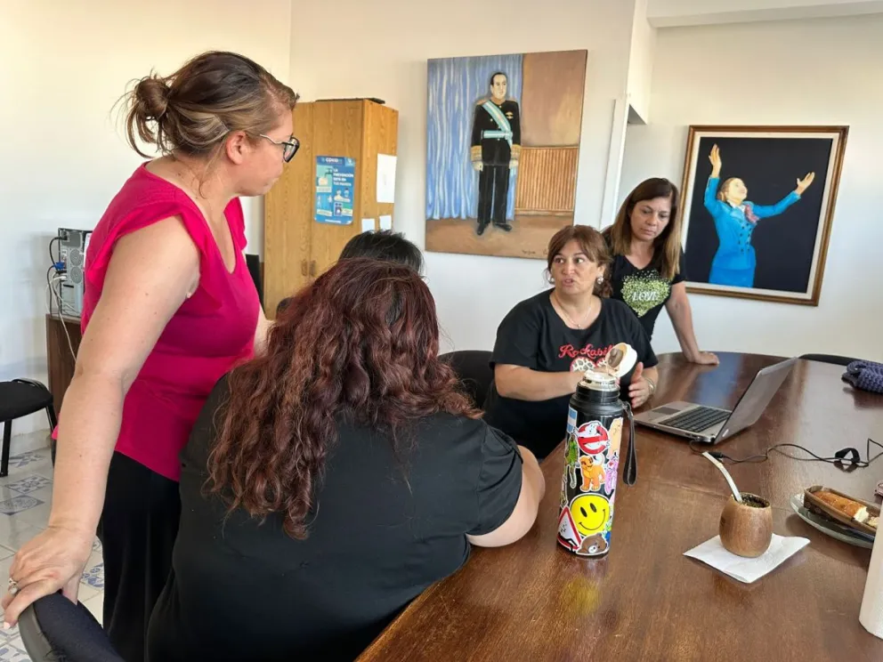 El PJ de Trelew realizó una jornada de orientación para jubilados y familias