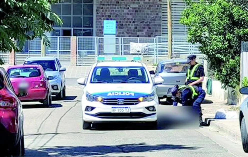 Abortan cuantioso robo domiciliario matutino en Km. 3: Dos detenidos