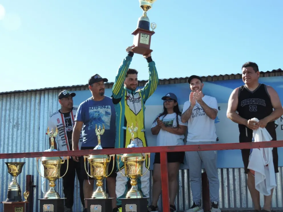 Insúa, Robledo y Demetrio; se consagraron campeones en Sarmiento