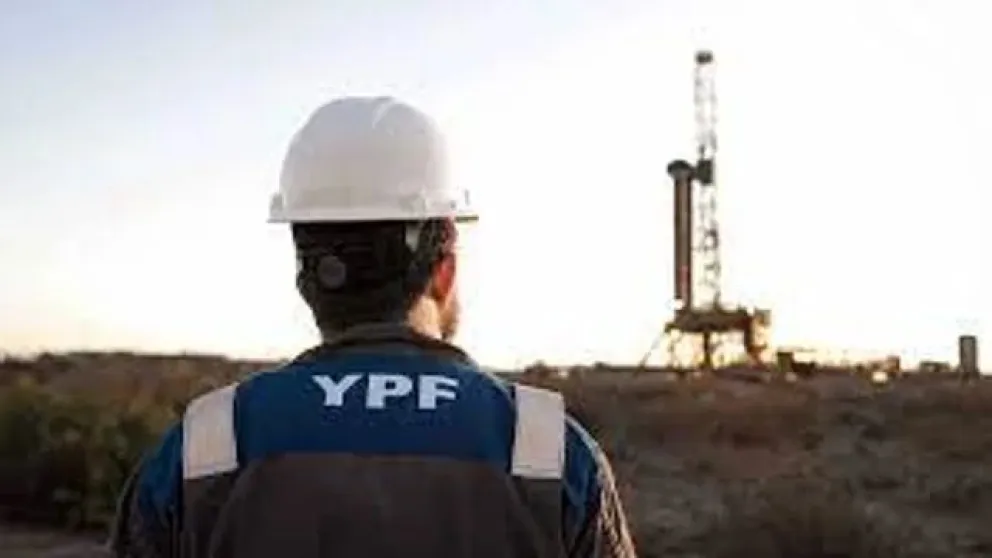 YPF fortalece su presencia en Vaca Muerta con la compra de Sierra Chata
