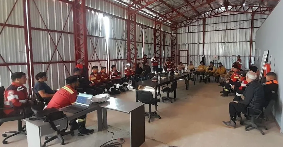 Provincia trabaja con instituciones en prevención y respuesta inmediata frente a incendios forestales