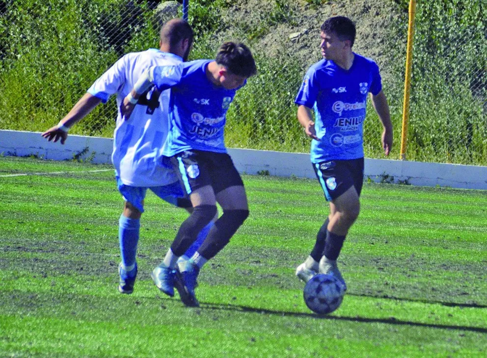 Caleta impuso el juego pero Tiro por los penales, se convirtió en finalista