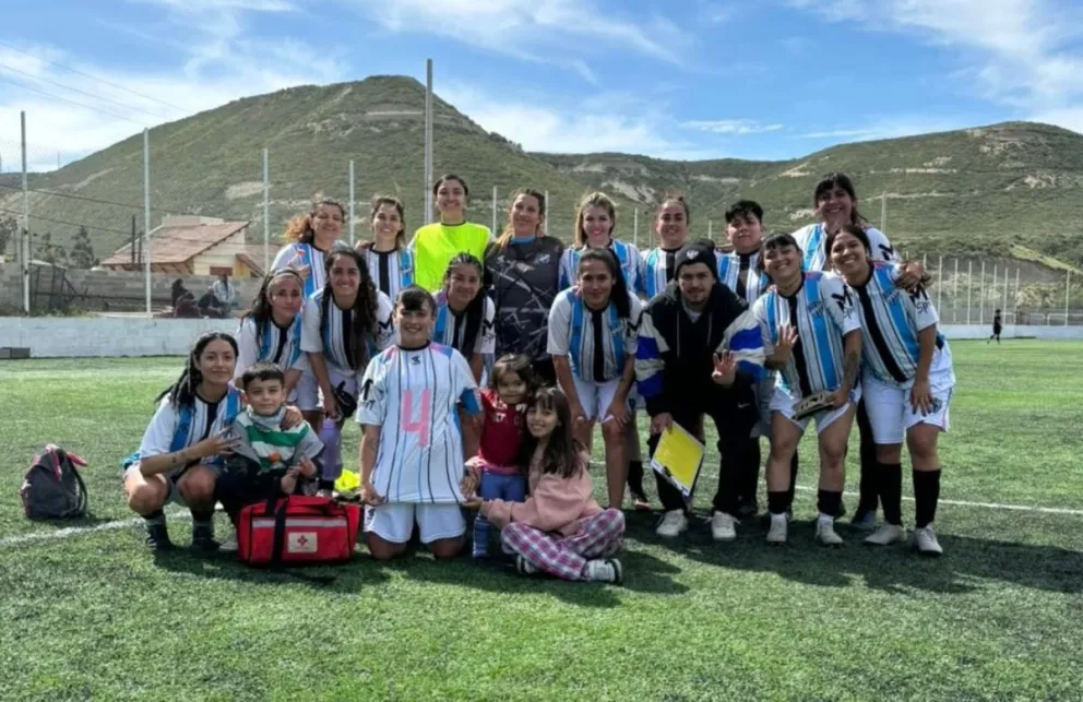 Saavedra y San Martín definen el título del Zonal
