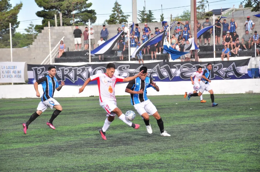 Saavedra primereó en una semi que terminó siendo a su medida