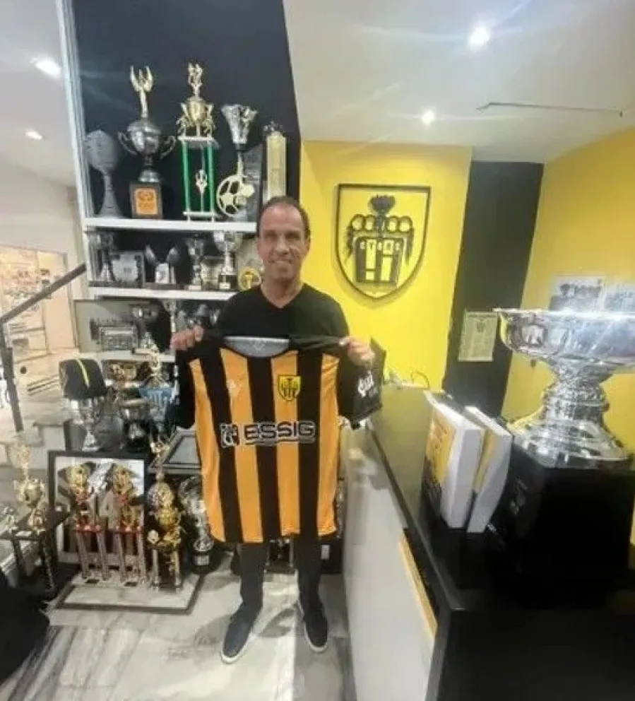 Navarro Montoya dirigirá Ramón Santamarina de Tandil