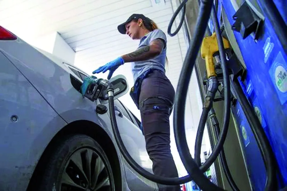 YPF aumentará el precio de sus combustibles la semana que viene