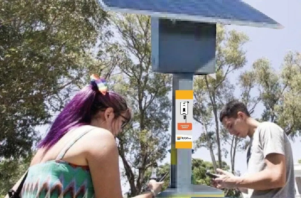 Chubut promueve el uso de energías renovables con la puesta en marcha de un Totem de carga solar