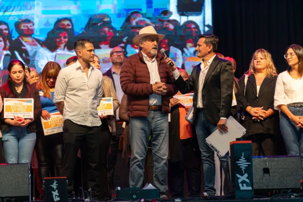 Con más de 60 instituciones comodorenses beneficiadas, Othar acompañó el cierre del Telebingo Chubutense