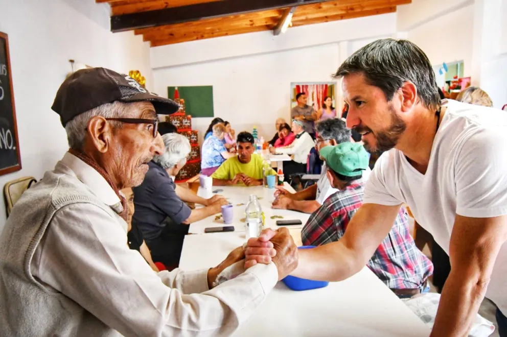 Trelew: Merino destacó la recuperación de los centros de día para la recreación y contención de los adultos mayores