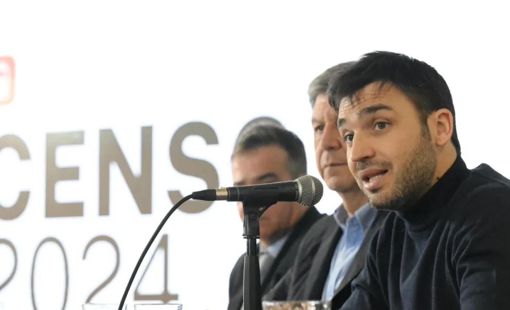 Torres celebró la primera condena a "ñoquis" en el país: "En Chubut se acabó el tiempo de los estafadores que les robaban a los contribuyentes"