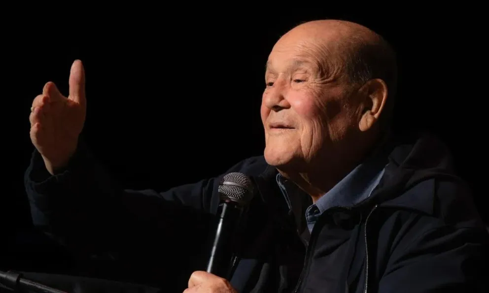 Leo Dan, ícono de la música romántica, falleció a los 82 años