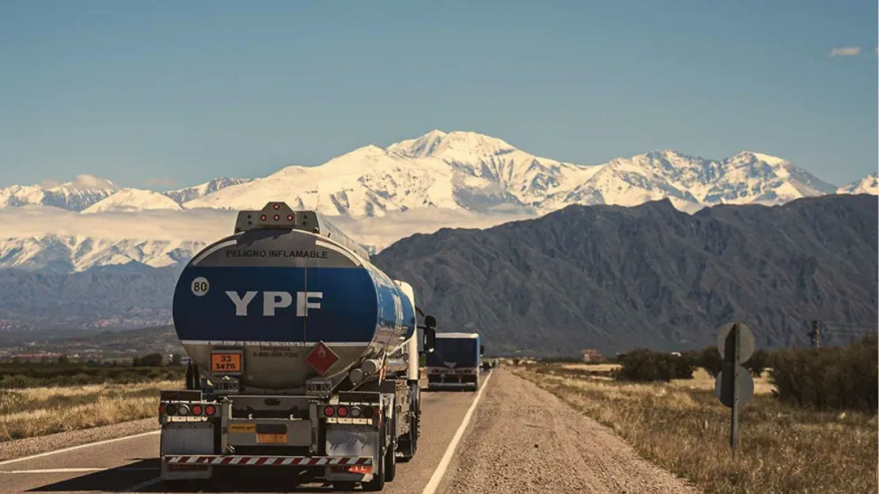YPF negocia su salida de Santa Cruz: tensiones, acuerdos y consecuencias