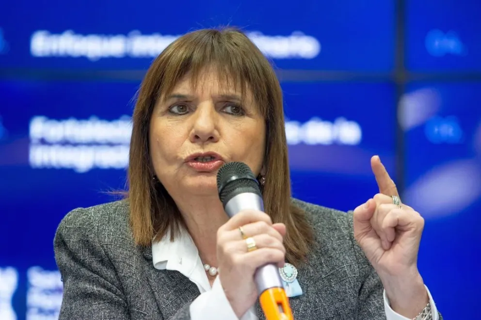 Bullrich a los que ocupan tierras en Los Alerces: "El que usurpa pierde derechos"
