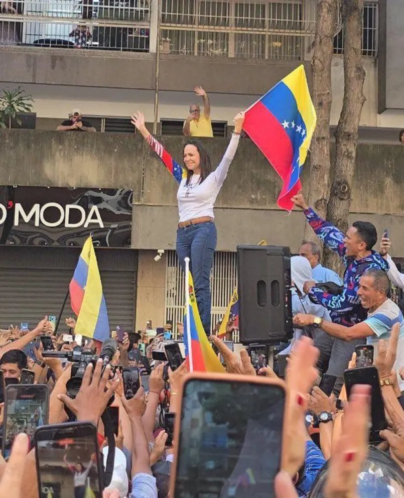 María Corina Machado es "interceptada" por efectivos de Nicolás Maduro durante protestas en Venezuela