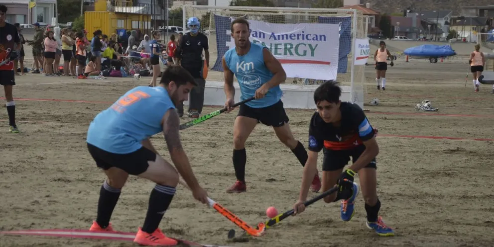 El viernes 17 se realiza el lanzamiento del hockey playero