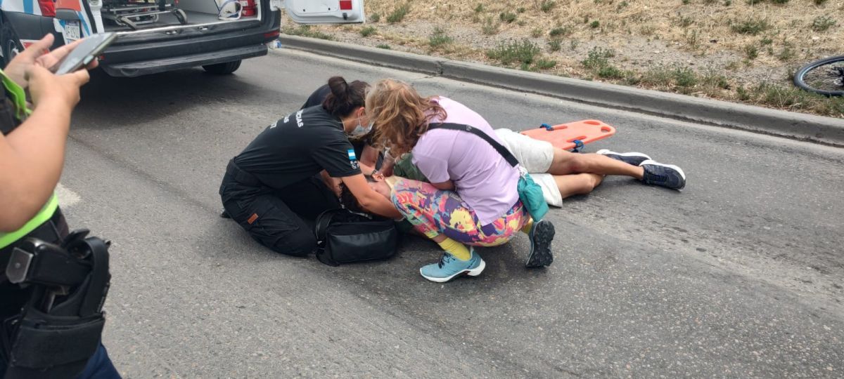 Un ciclista sufrió un accidente en la Ruta 3 al perder el control de su bicicleta