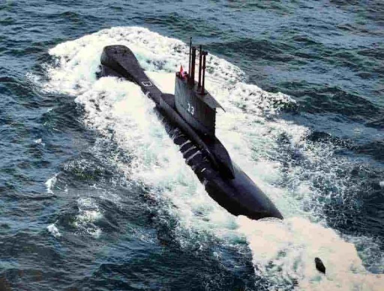 El Reino Unido refuerza su poderío nuclear con submarinos Rolls-Royce