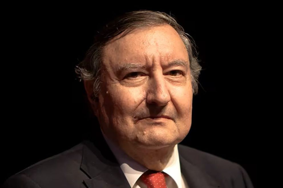 El ex juez Ricardo Manuel Rojas se presentó en la Rosada pero persisten las dudas sobre su designación como procurador