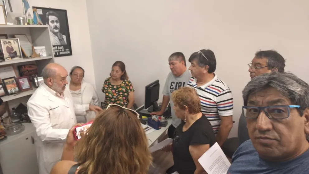 Importante donación al Centro de Jubilados del Petróleo y Gas Privado