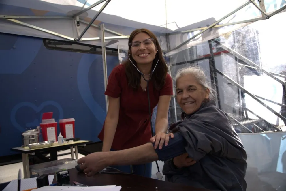 Masiva jornada integral de salud en el casco céntrico de la ciudad