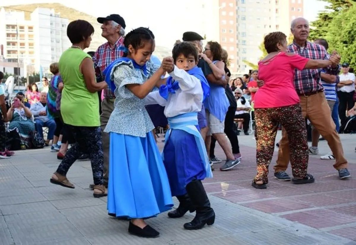 Continúa la edición Bodas de Plata de "Verano con Todo"
