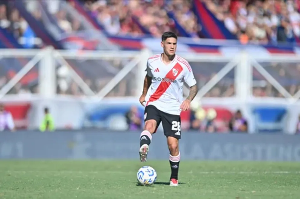 San Lorenzo y River empataron sin goles en un vibrante duelo