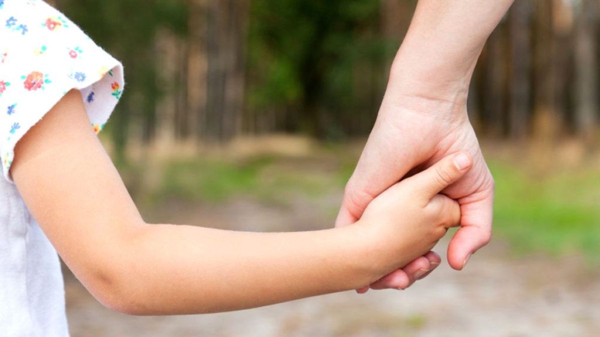 El programa Familias del Corazón busca familias que puedan albergar transitoriamente a niños de hasta tres años