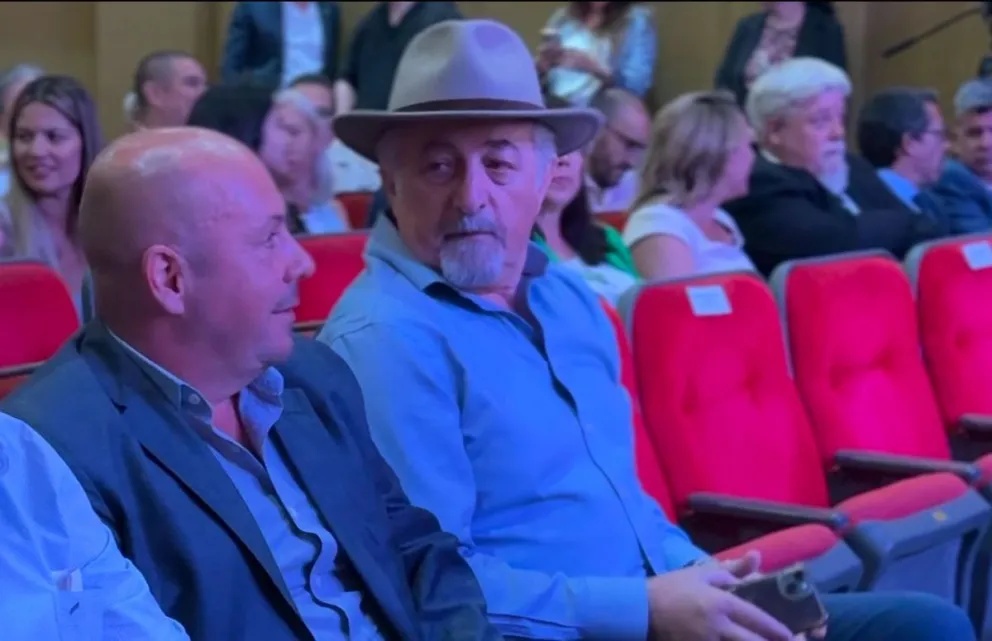 Othar acompañó a Gustavo Sastre en la apertura de sesiones del Concejo Deliberante de Puerto Madryn