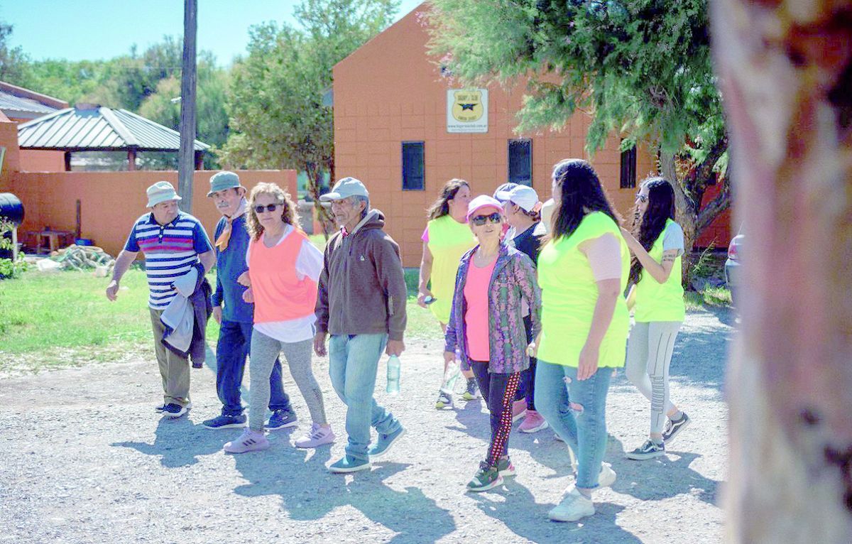 Rawson renueva su compromiso con la tercera edad en la inauguración de la segunda edición Colonia Recreativa 