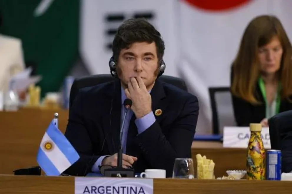 Milei plantea la posibilidad de retirar a Argentina del Acuerdo de París tras su salida de la OMS