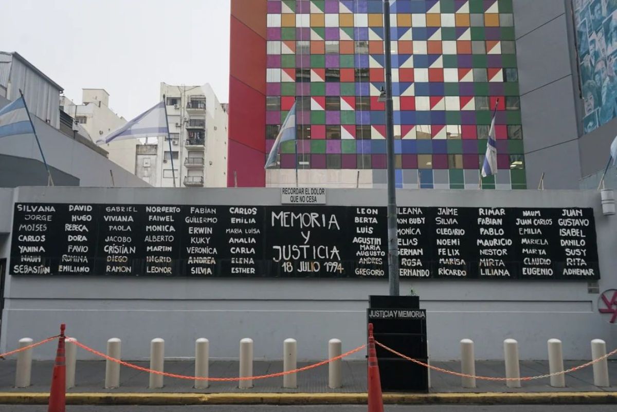 Diputados: otorgaron media sanción a la Ley de Juicio en Ausencia para los acusados del atentado a la AMIA