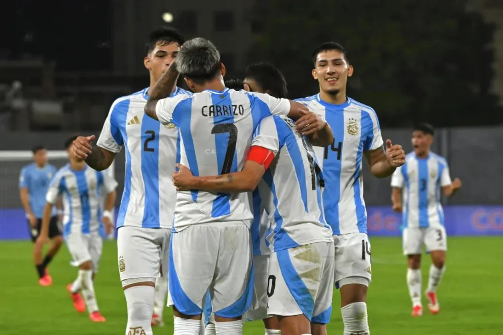 Sudamericano Sub 20: En un partido para el recuerdo, la Selección argentina le ganó a Uruguay y dio un paso importante hacia el Mundial de Chile
