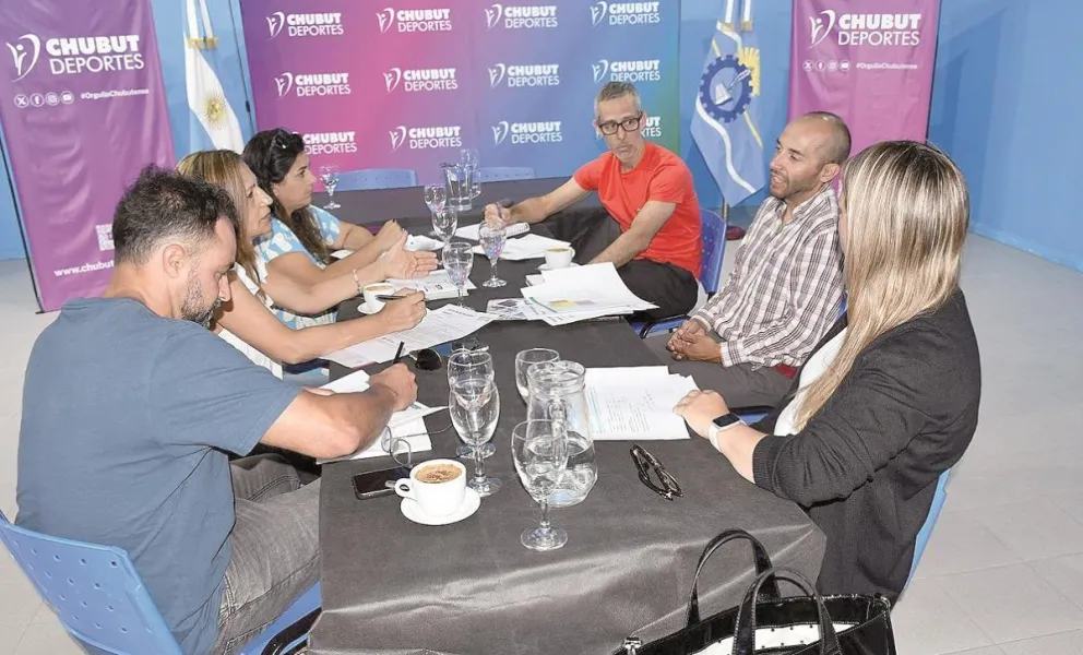 Reuniones de coordinación por la final provincial de Juegos Comunales
