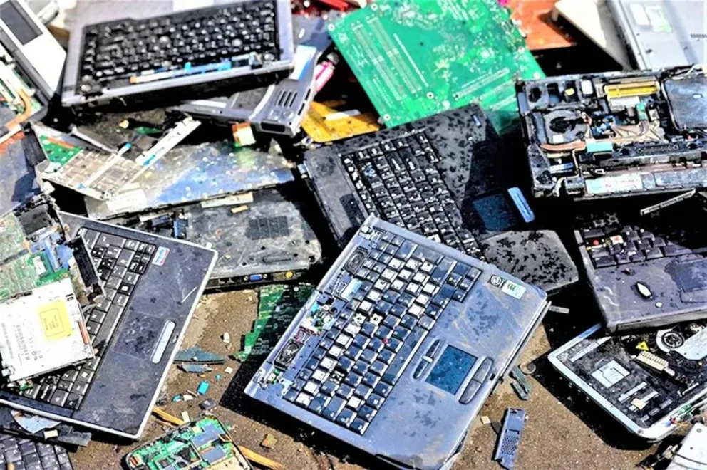 Fiebre del oro en la basura: las computadoras esconden metal precioso en sus componentes