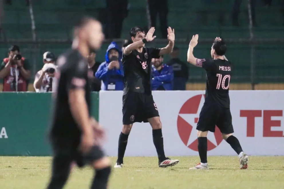 El Inter Miami de Messi goleó a Olimpia de Honduras en un amistoso previo a la temporada 2025