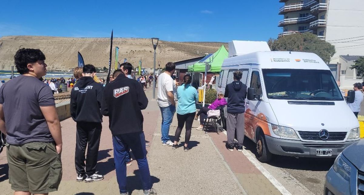 Provincia instaló unidad móvil del Registro Civil en Rada Tilly