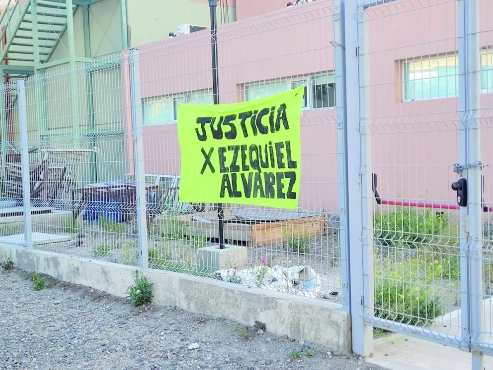 El joven baleado en La Floresta tuvo una  leve mejoría: “Hoy fueron buenas noticias,  alentadoras por lo menos” expresó el padre