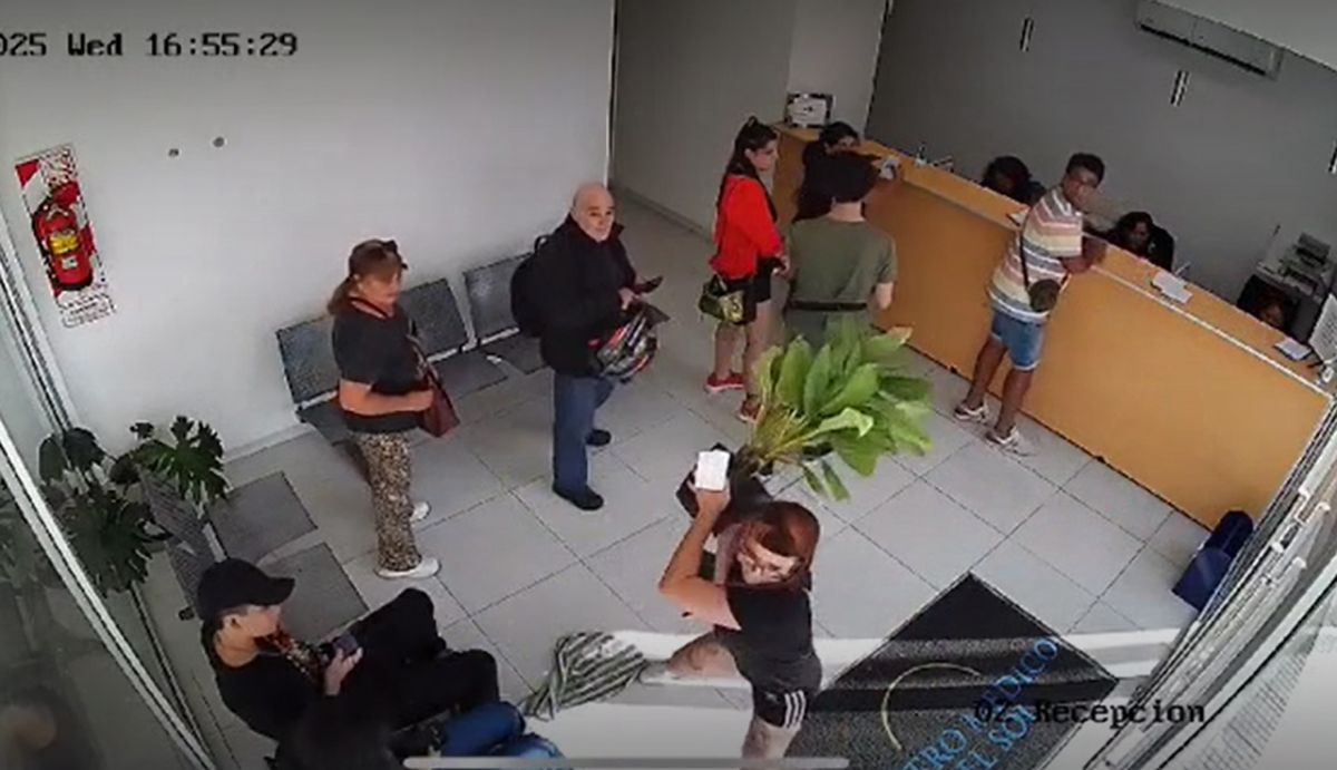 Mujer causó destrozos en una clínica tras negarle atención por falta de comprobante de pago
