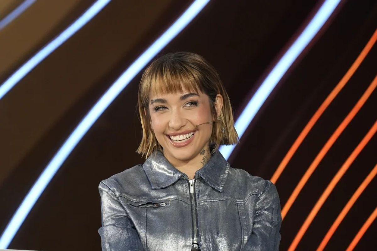 Milei criticó a María Becerra y le puso el apodo de "María BCRA" 