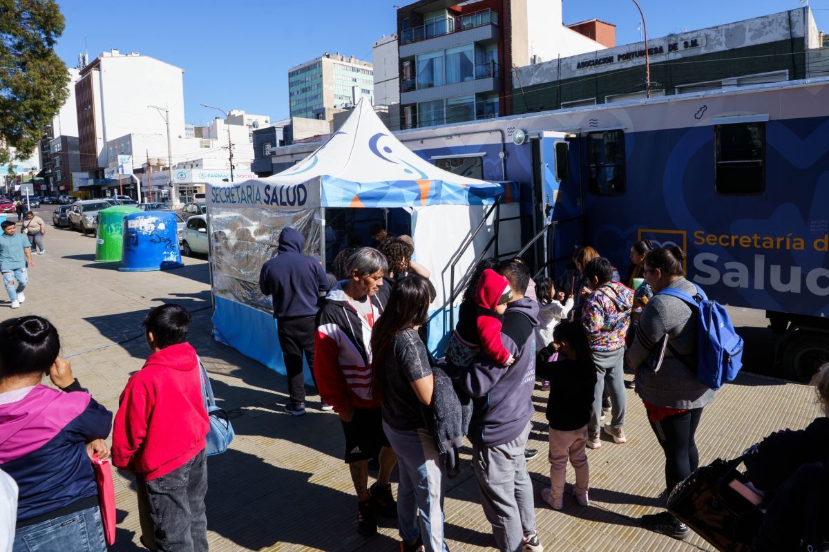 El tráiler de Salud Municipal cumplió con una amplia Jornada Integral para el Niño