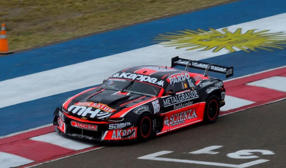 Agustín Canapino se quedó con la “pole” en Viedma